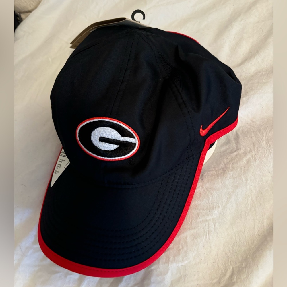Black Nike UGA G hat